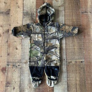 Molehill MT Camo 3/9 Month Bunting Fleece Hooded Full Zip One Piece Snowsuit